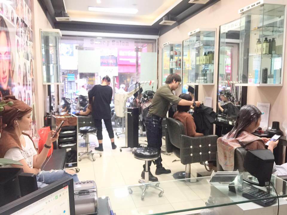 Sancy Salon địa chỉ salon làm tóc uốn đẹp và rẻ nổi tiếng tại Hà Nội